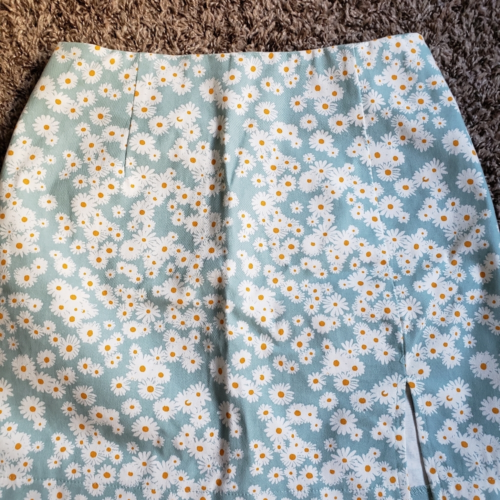 🌸Blue Daisy Skirt - Picture 6 of 13